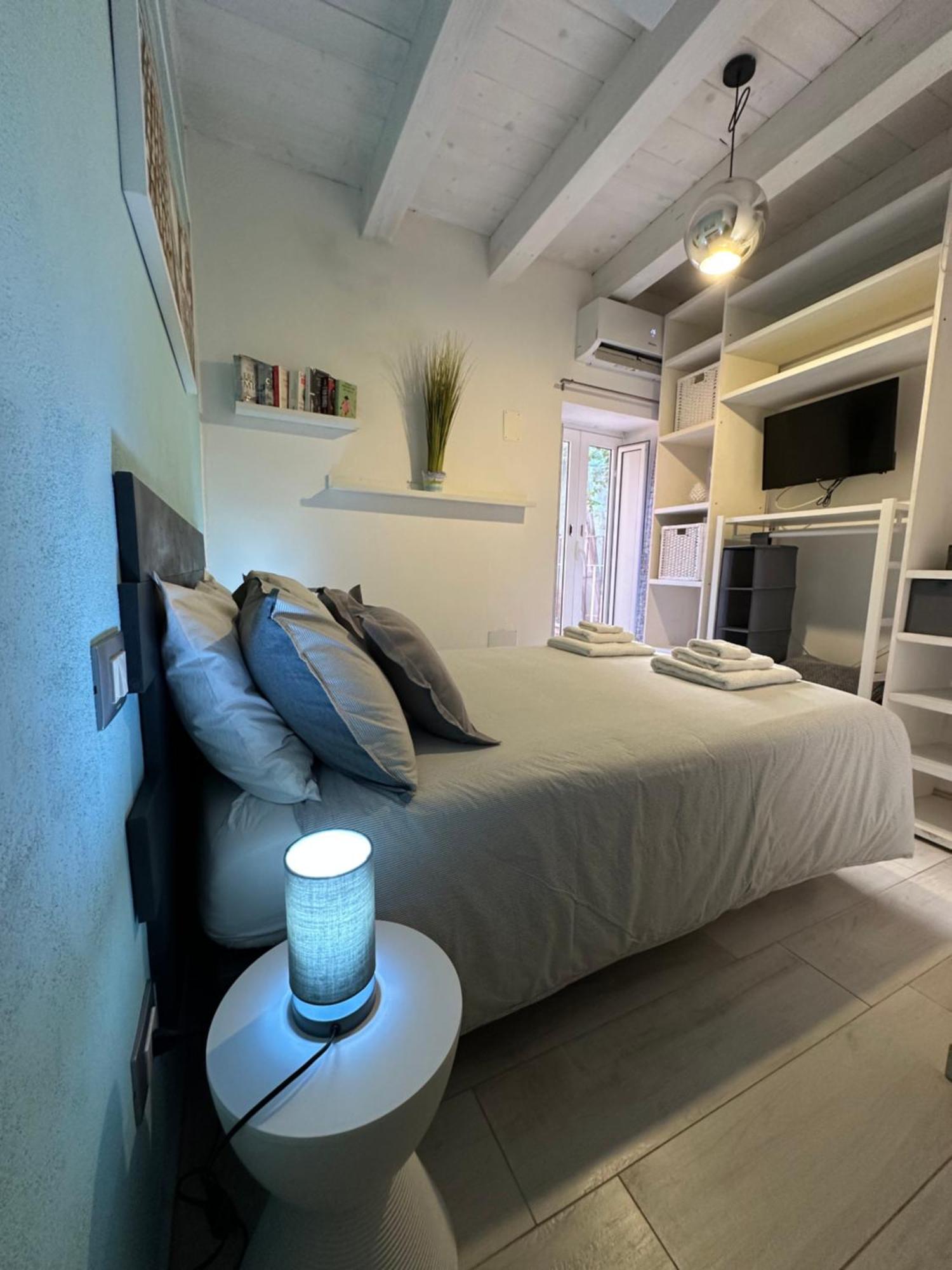 Suite Moen Ortigia Syracuse Exterior photo